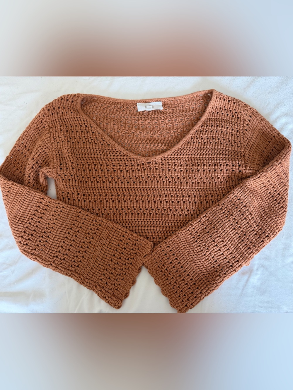 V‑Neck Crochet Crop Top in Rust Brown